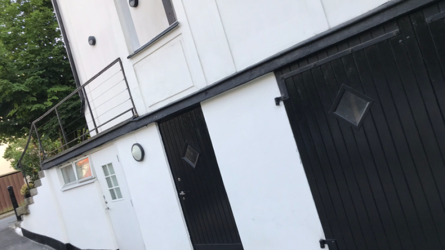 Entrén till korridor och lgh 2